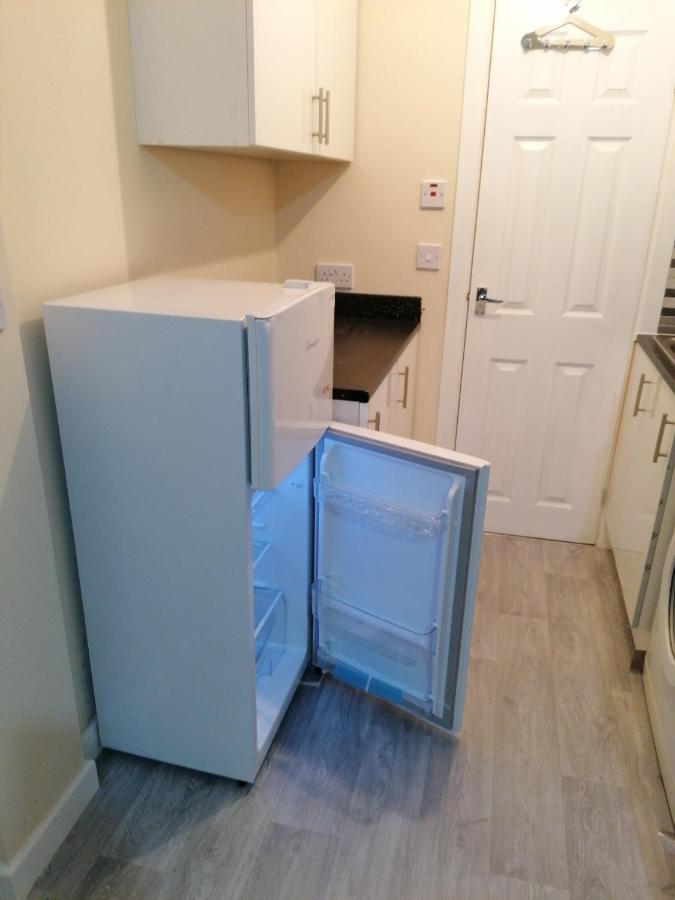 Self-Contained Studio Flat Bathrooms Kitchens Upgrade Locations To City Centre 15 Minutes Walking Distance Nottingham Universities Queen Hospitals City Hospitals Extérieur photo